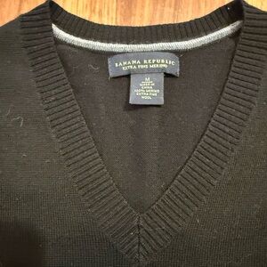 Banana Republic V-Neck Black Sweater